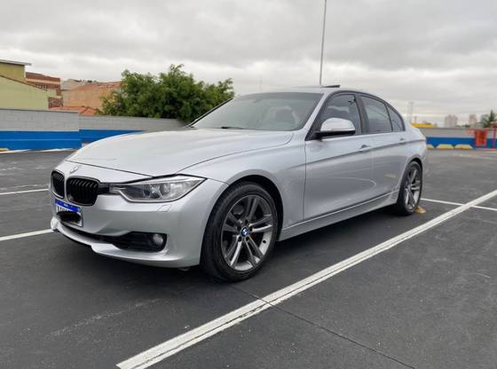 BMW 328i 2.0 SPORT GP 16V GASOLINA 4P AUTOMÁTICO BMW 328i 2.0 SPORT GP 16V GASOLINA 4P AUTOMÁTICO